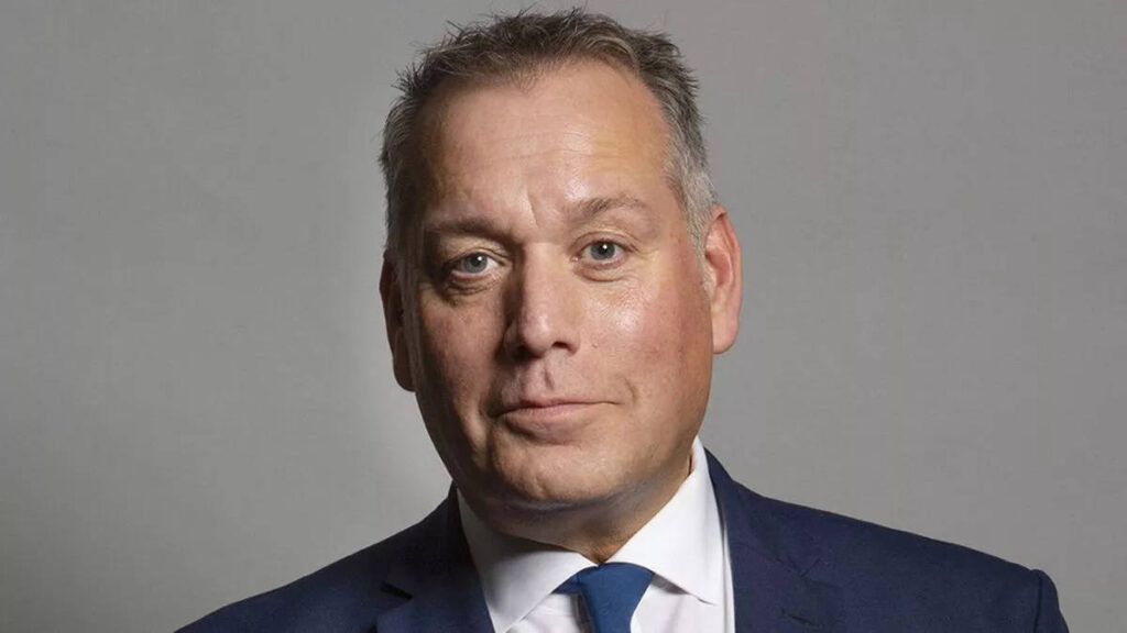 Ex-Conservative MP Dies